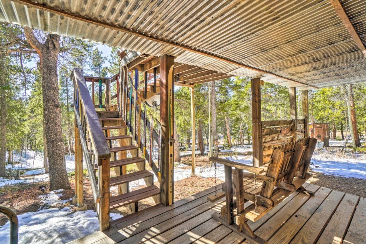 Secluded Black Hawk Log Cabin With Fire Pit! Εξωτερικό φωτογραφία