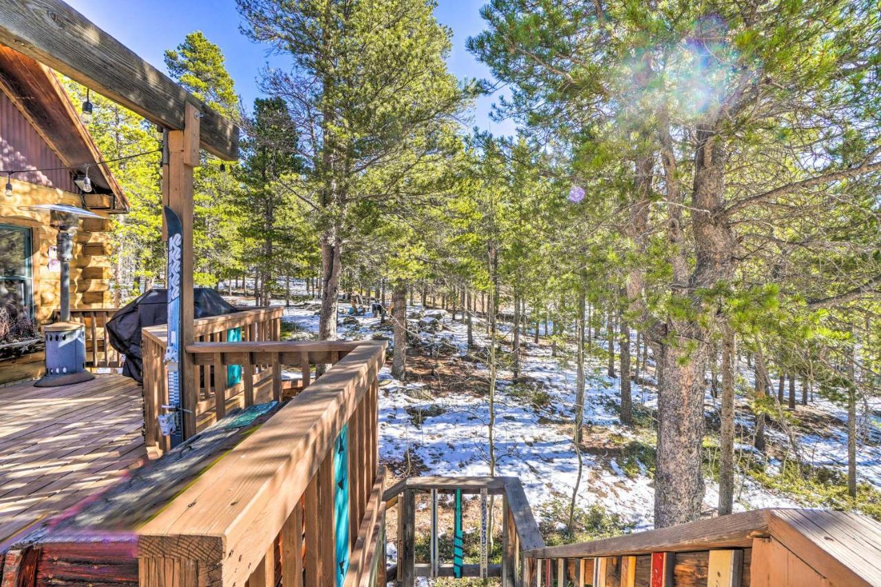 Secluded Black Hawk Log Cabin With Fire Pit! Εξωτερικό φωτογραφία