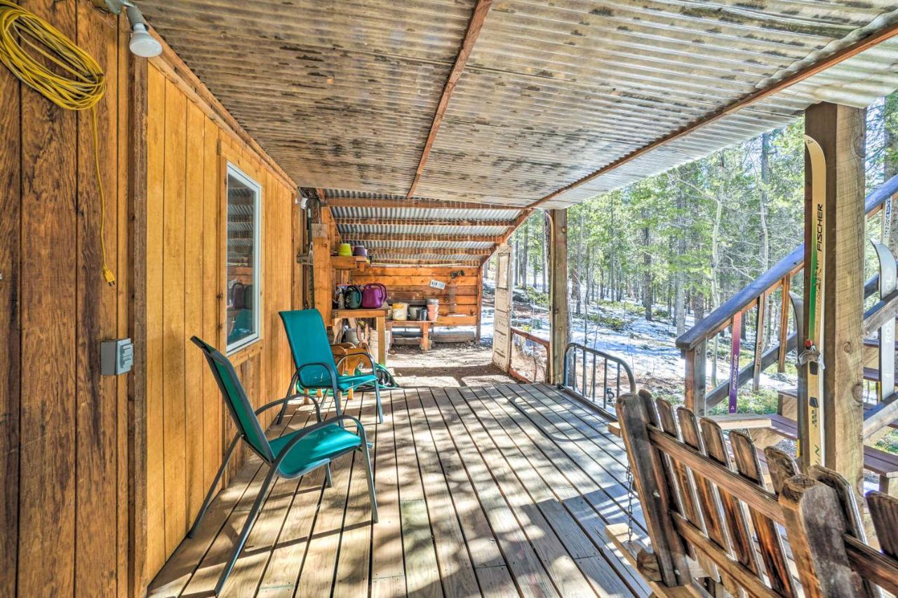 Secluded Black Hawk Log Cabin With Fire Pit! Εξωτερικό φωτογραφία