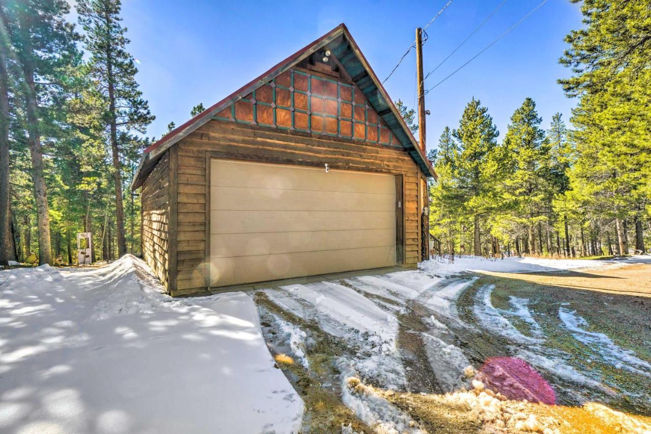 Secluded Black Hawk Log Cabin With Fire Pit! Εξωτερικό φωτογραφία