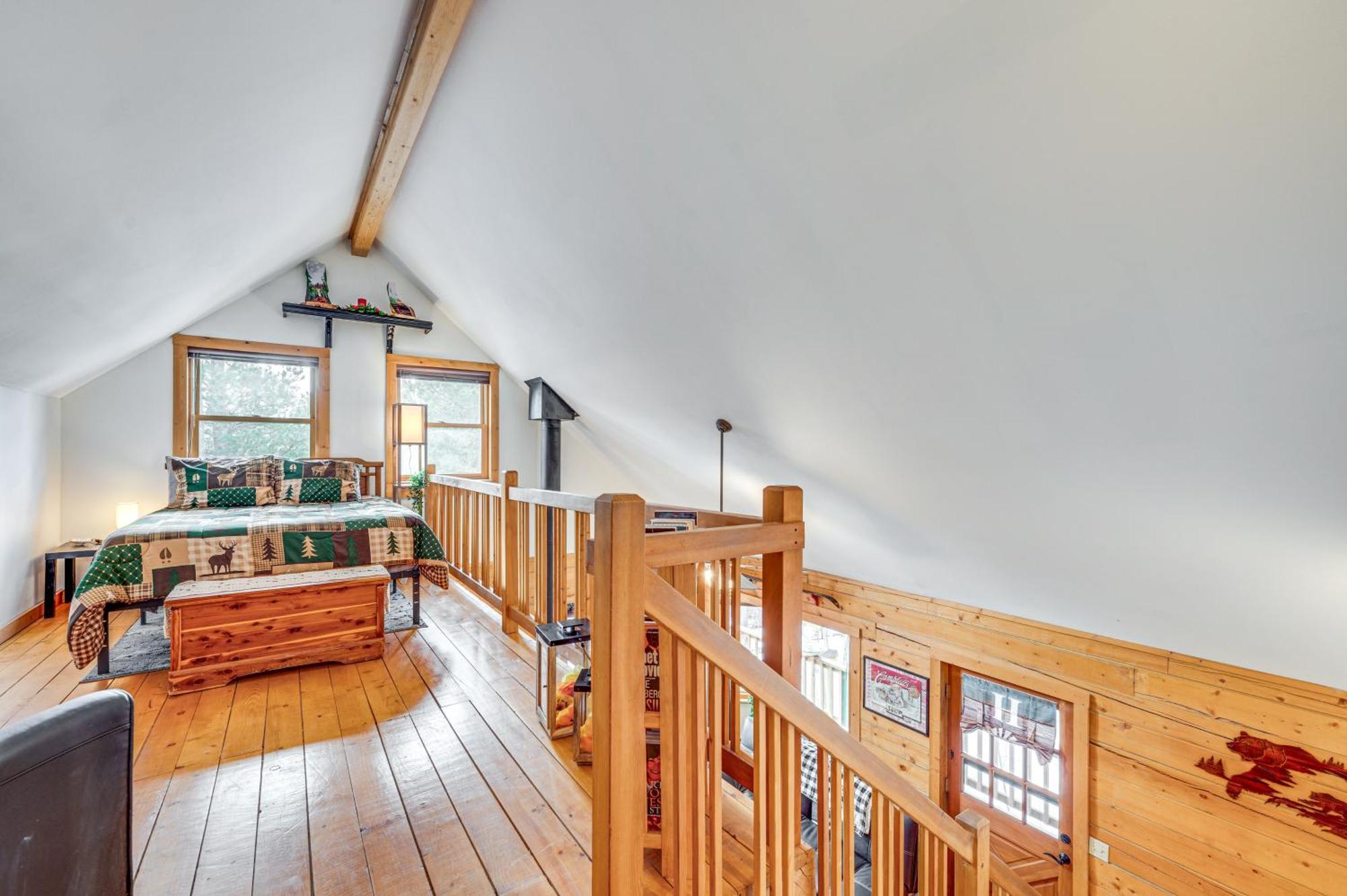 Secluded Black Hawk Log Cabin With Fire Pit! Εξωτερικό φωτογραφία